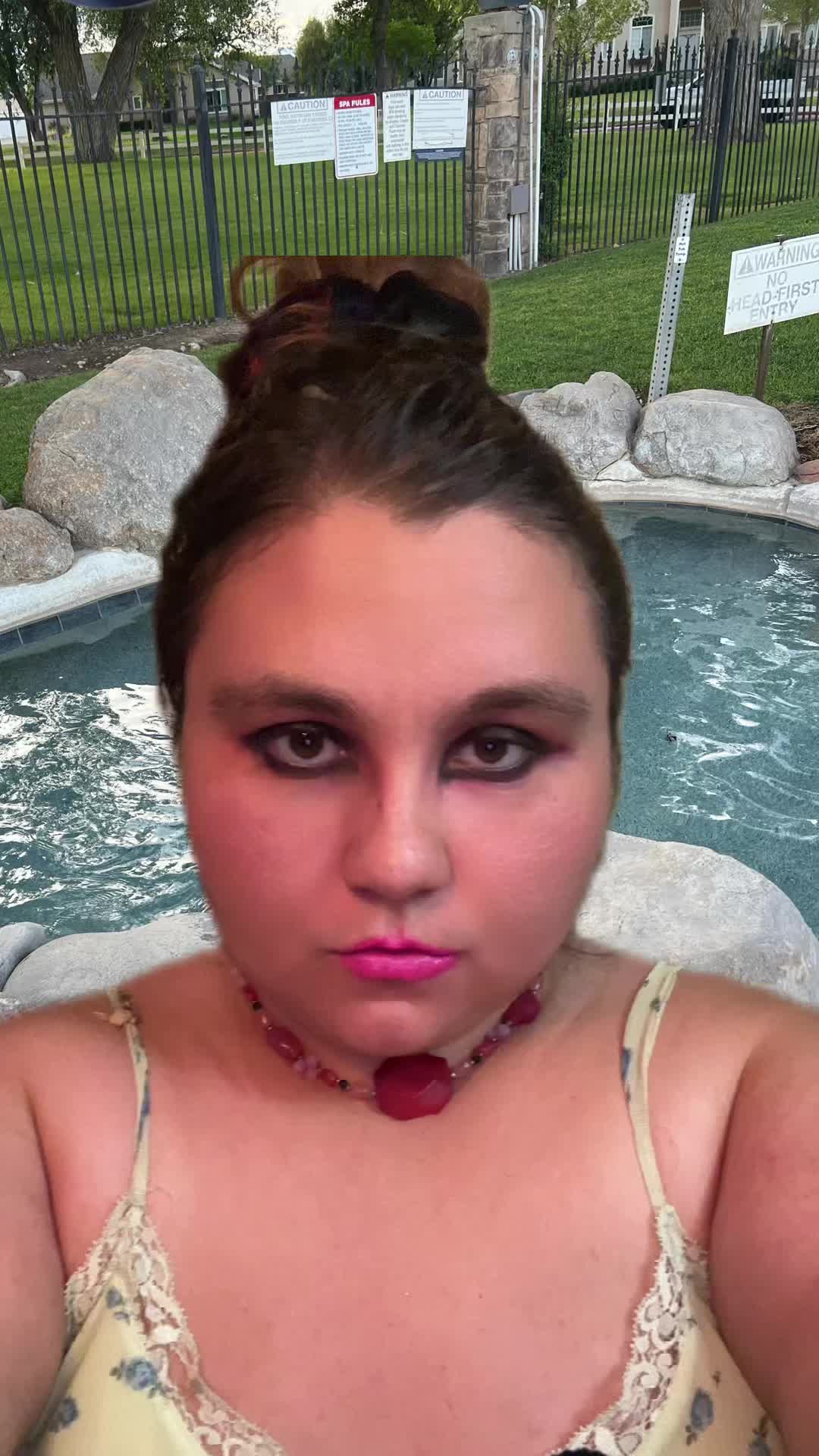 @skybornpriestess