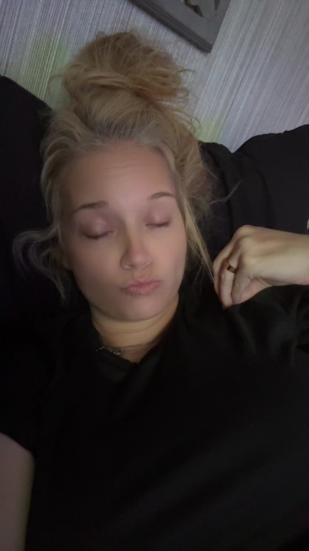 @jnicholemannelli
