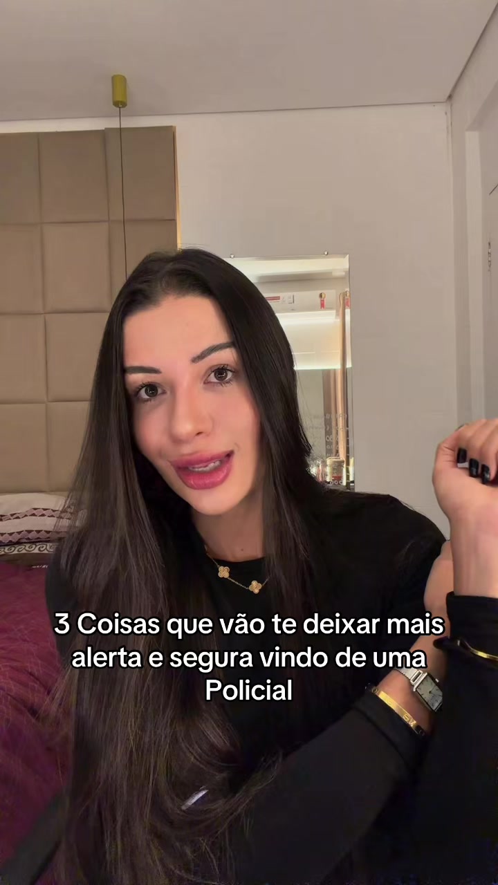 @Vitória Mendes