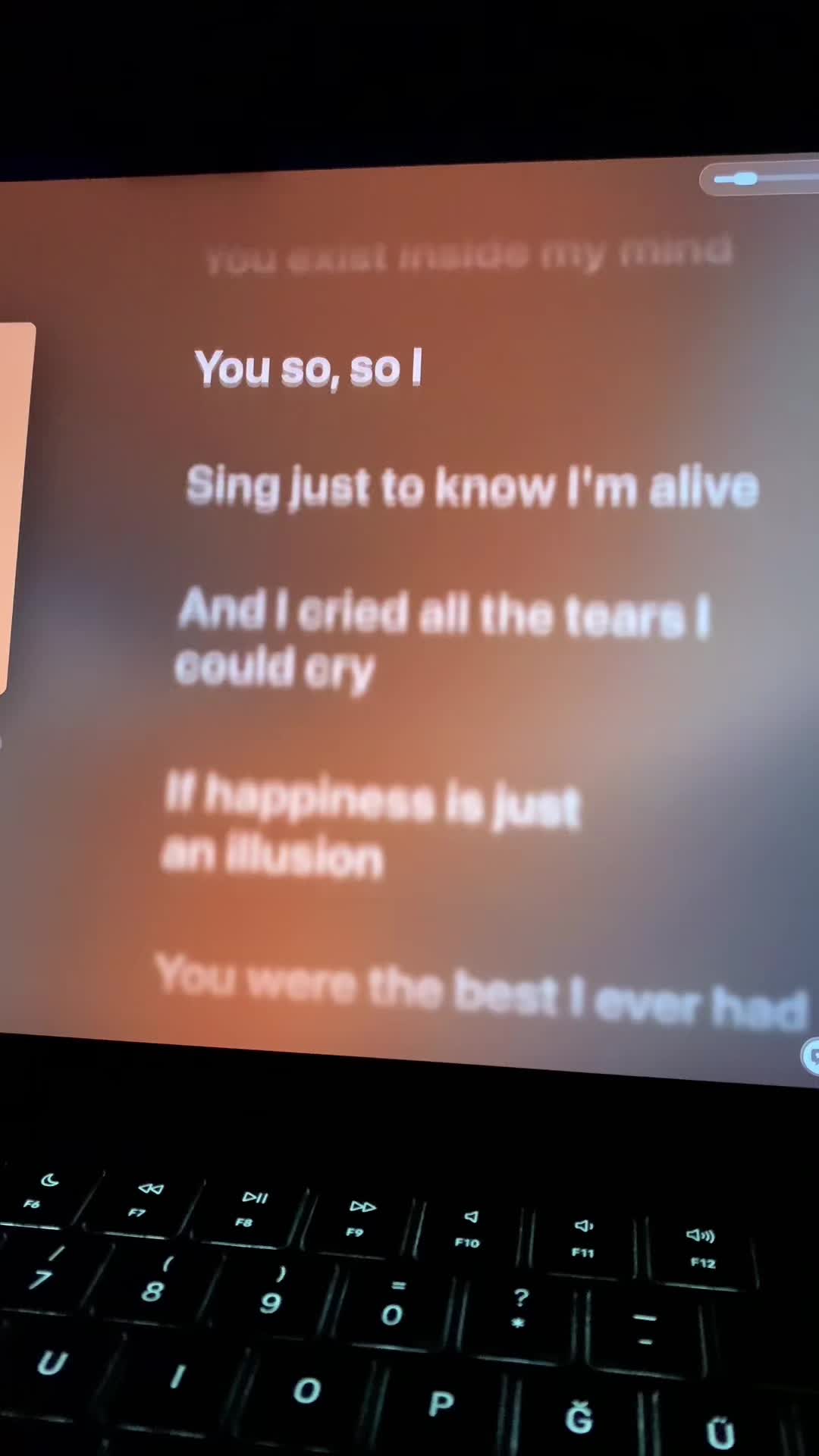 @lyricsfm