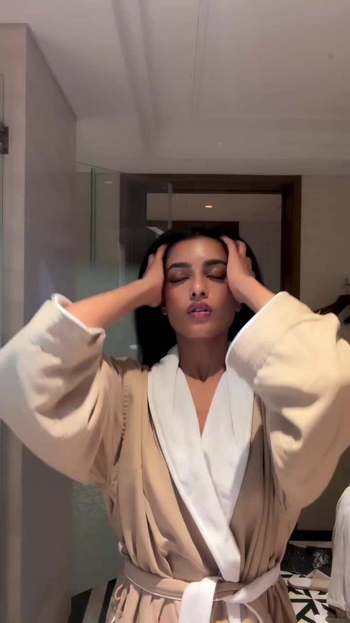 @𝐍𝐚𝐦𝐚𝐬𝐭𝐞 𝐌✴︎𝐔