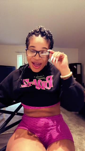 @ImKittyRadiant👑💎✨ (🦁🚦🤍)