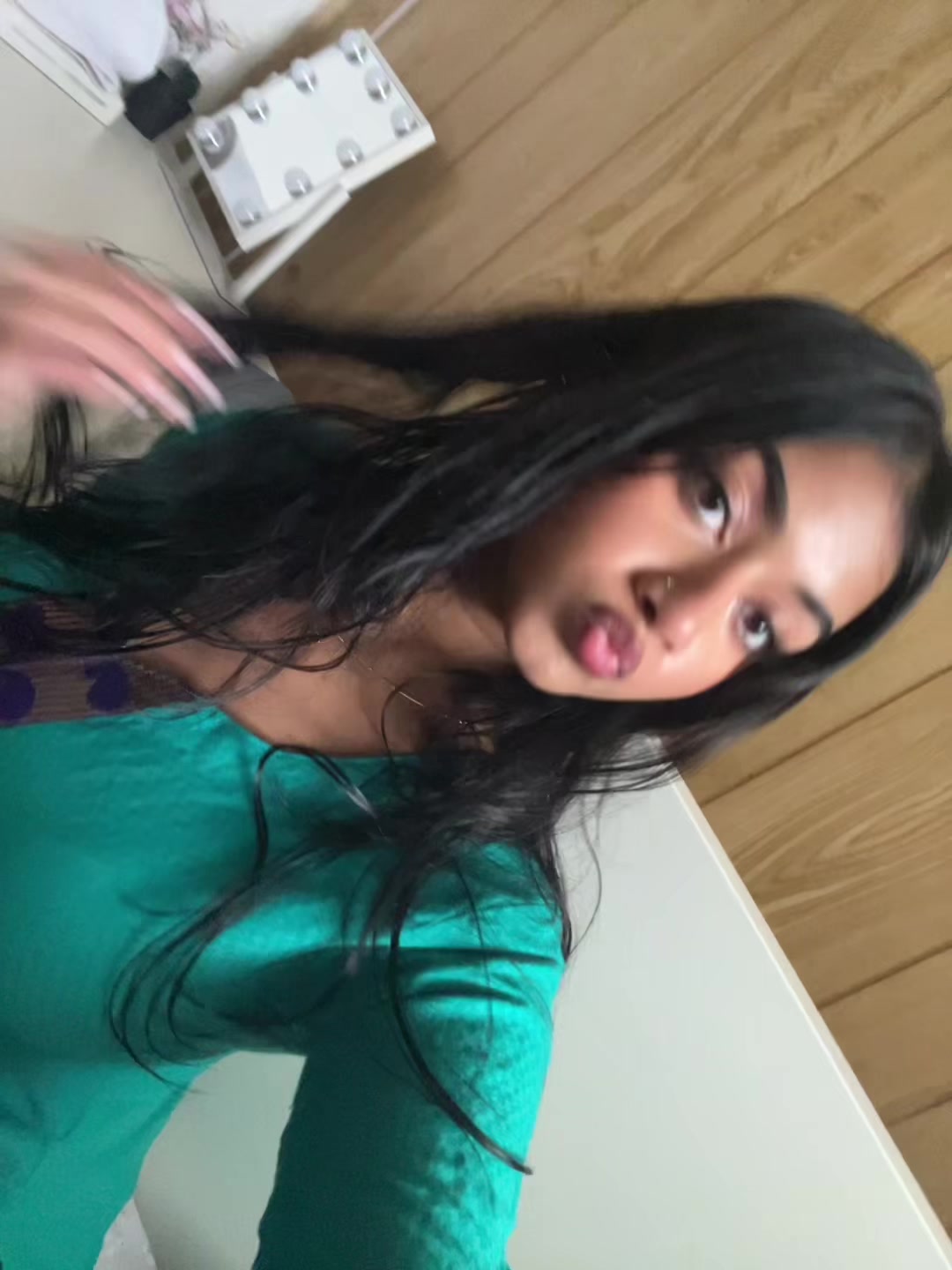 @aninditaa