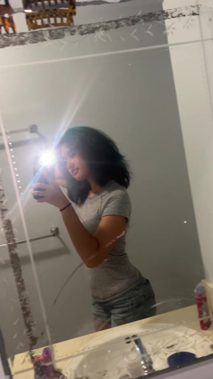 @Nina