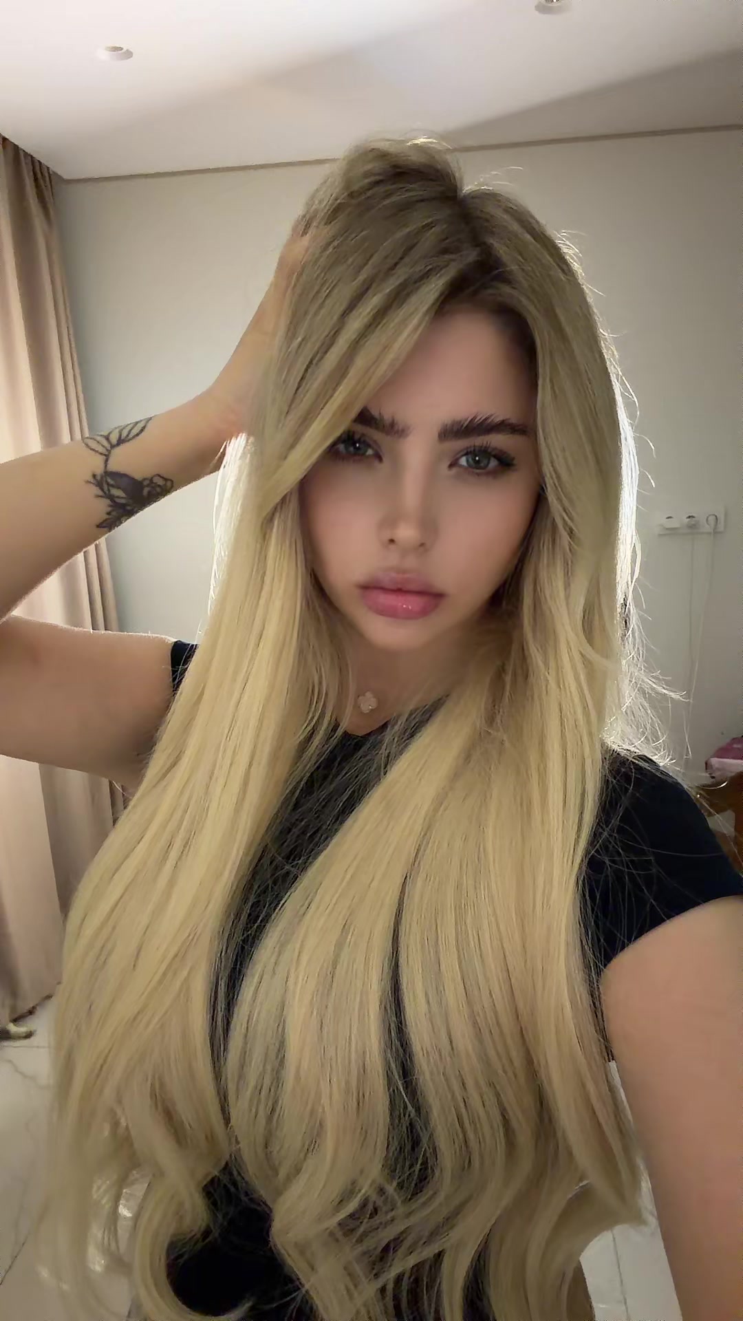 @Taya