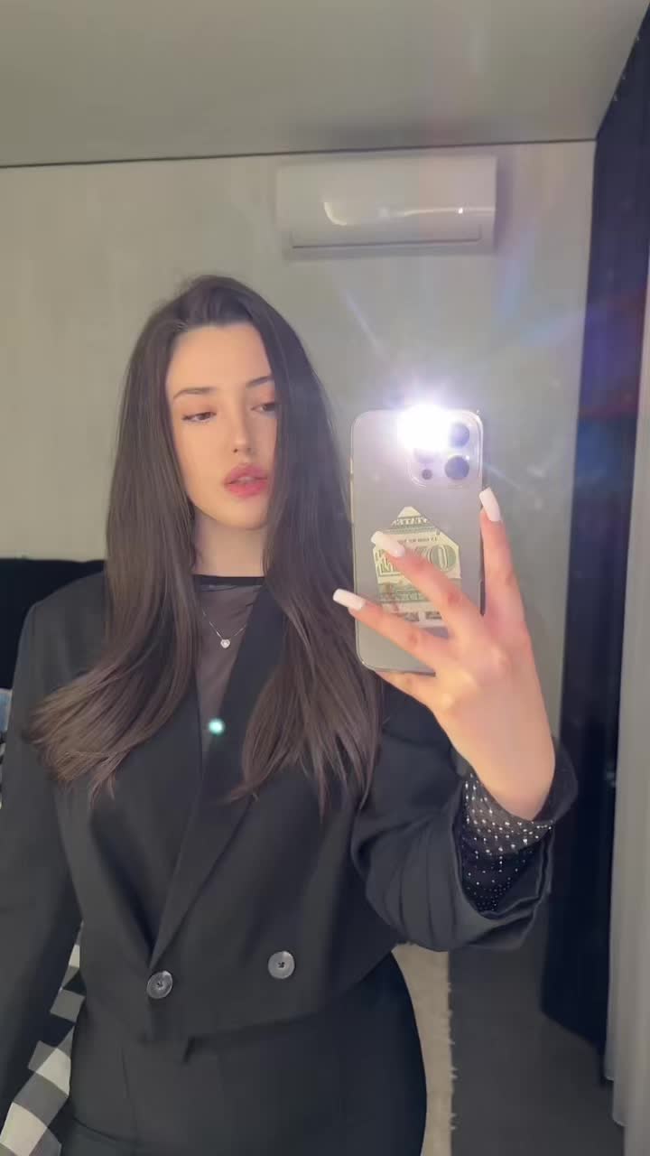 @M.