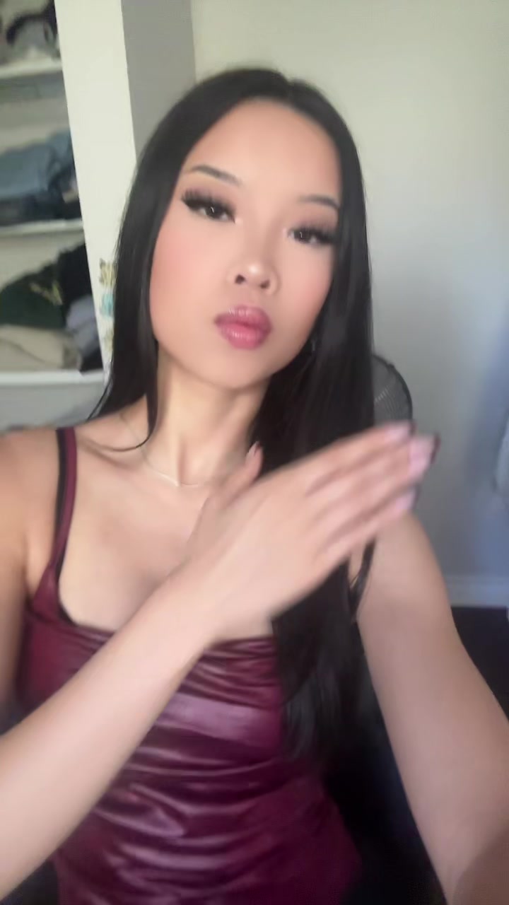 @nicole