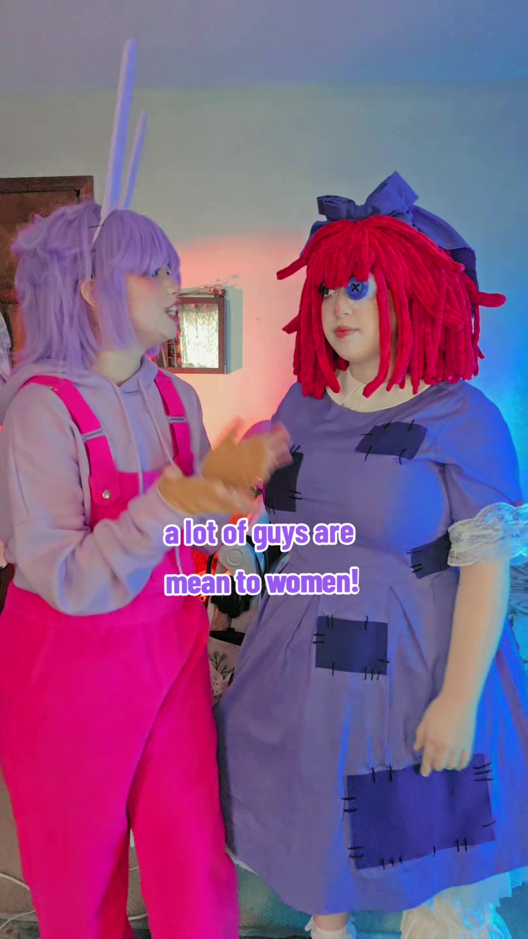 @ʙᴜɴɴɪ 🐇 🔜 Momocon
