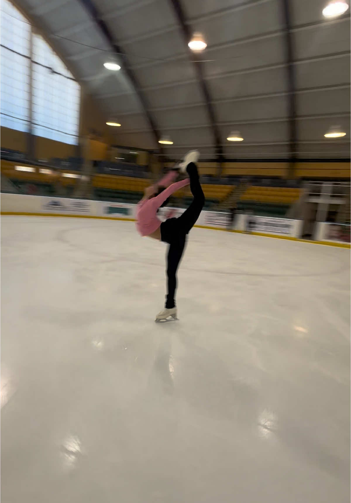 @mia🌟⛸️