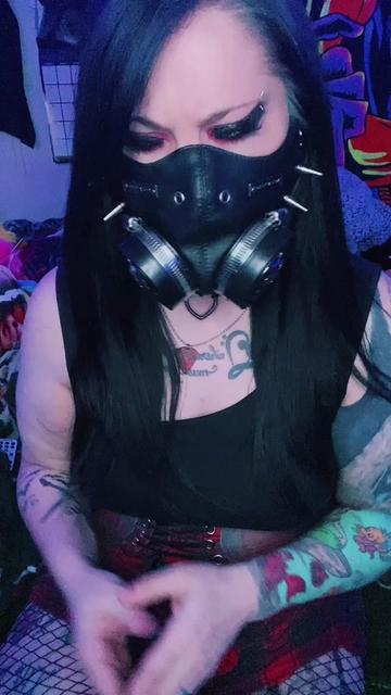 @Little Demon 😈