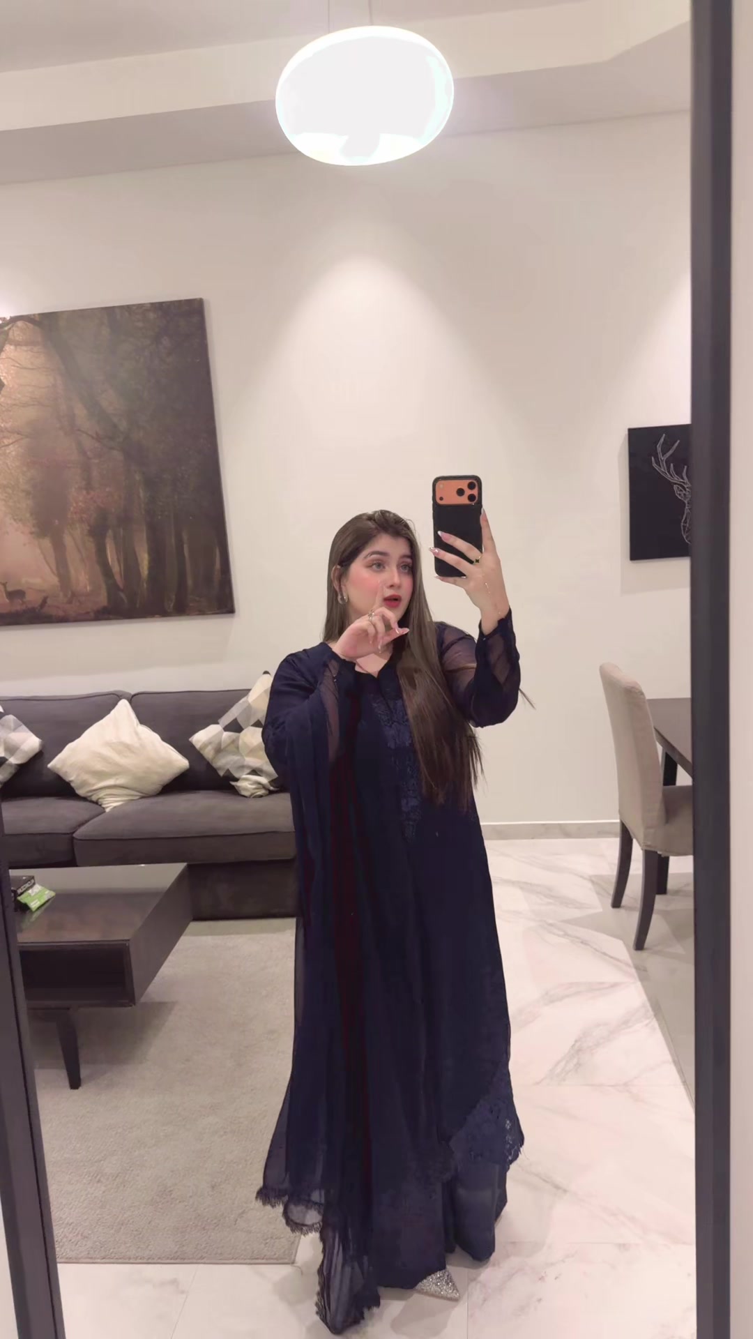 @Amna butt🌺