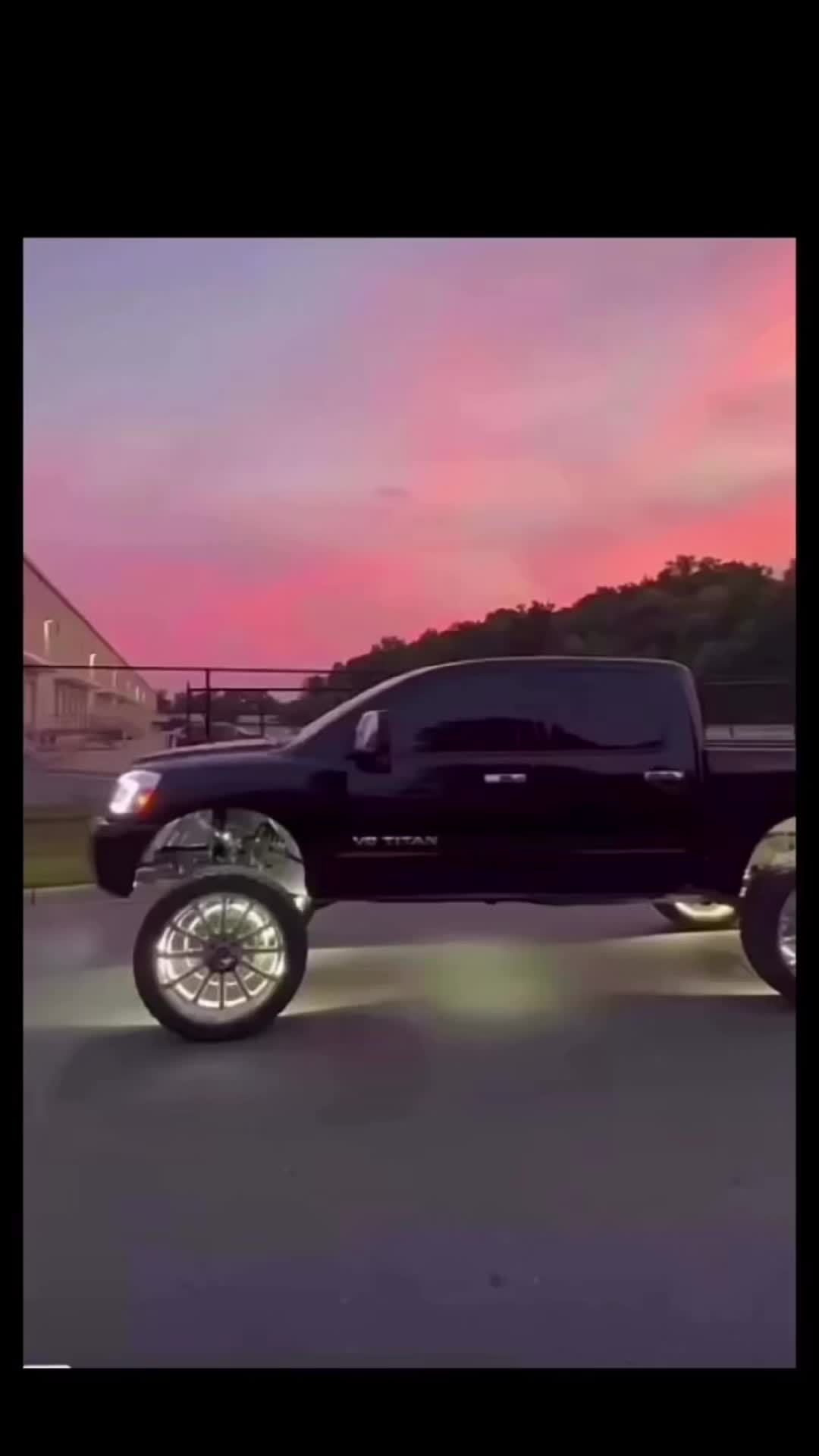 @AMOTAGO