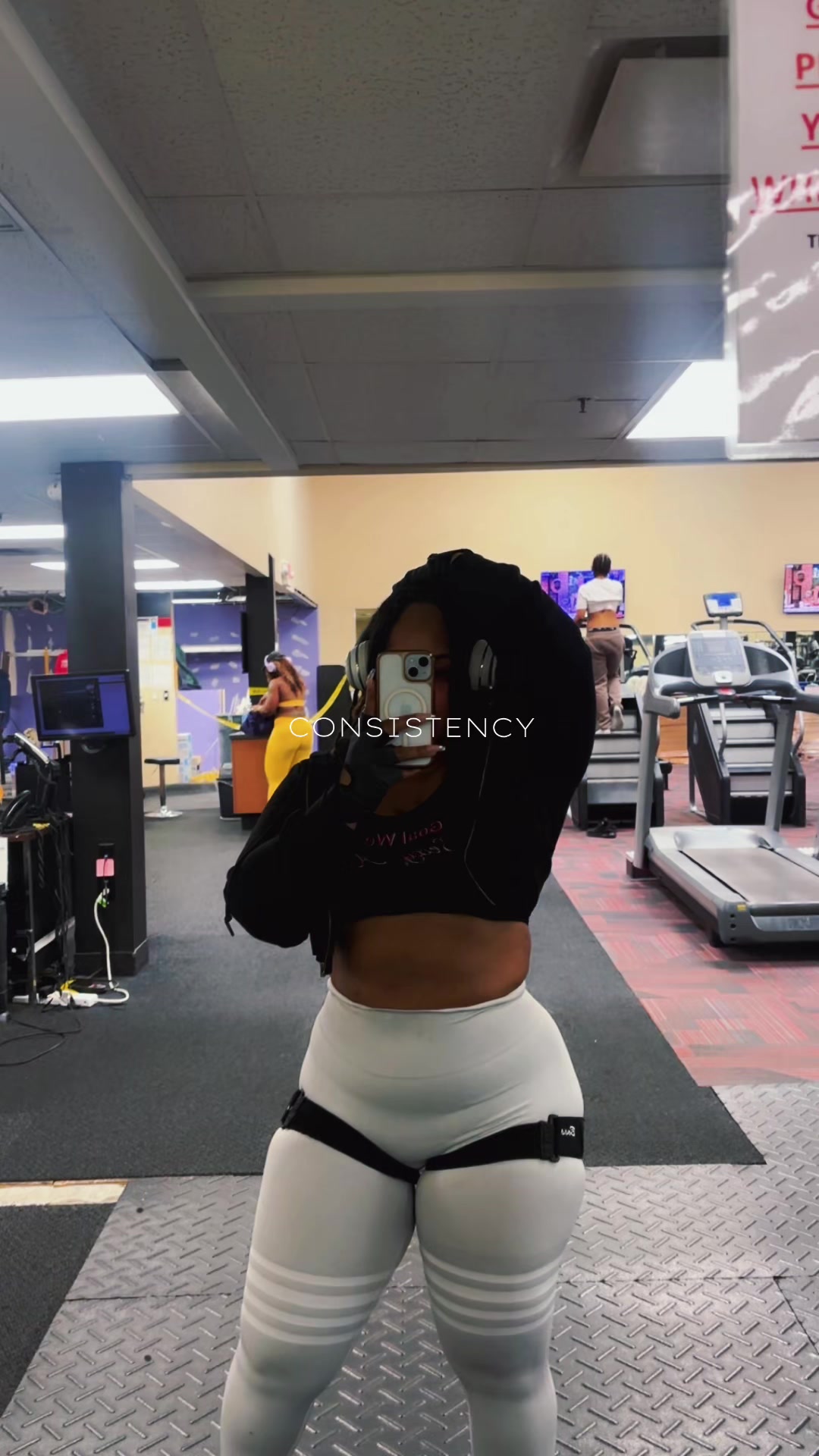 @Nikki
