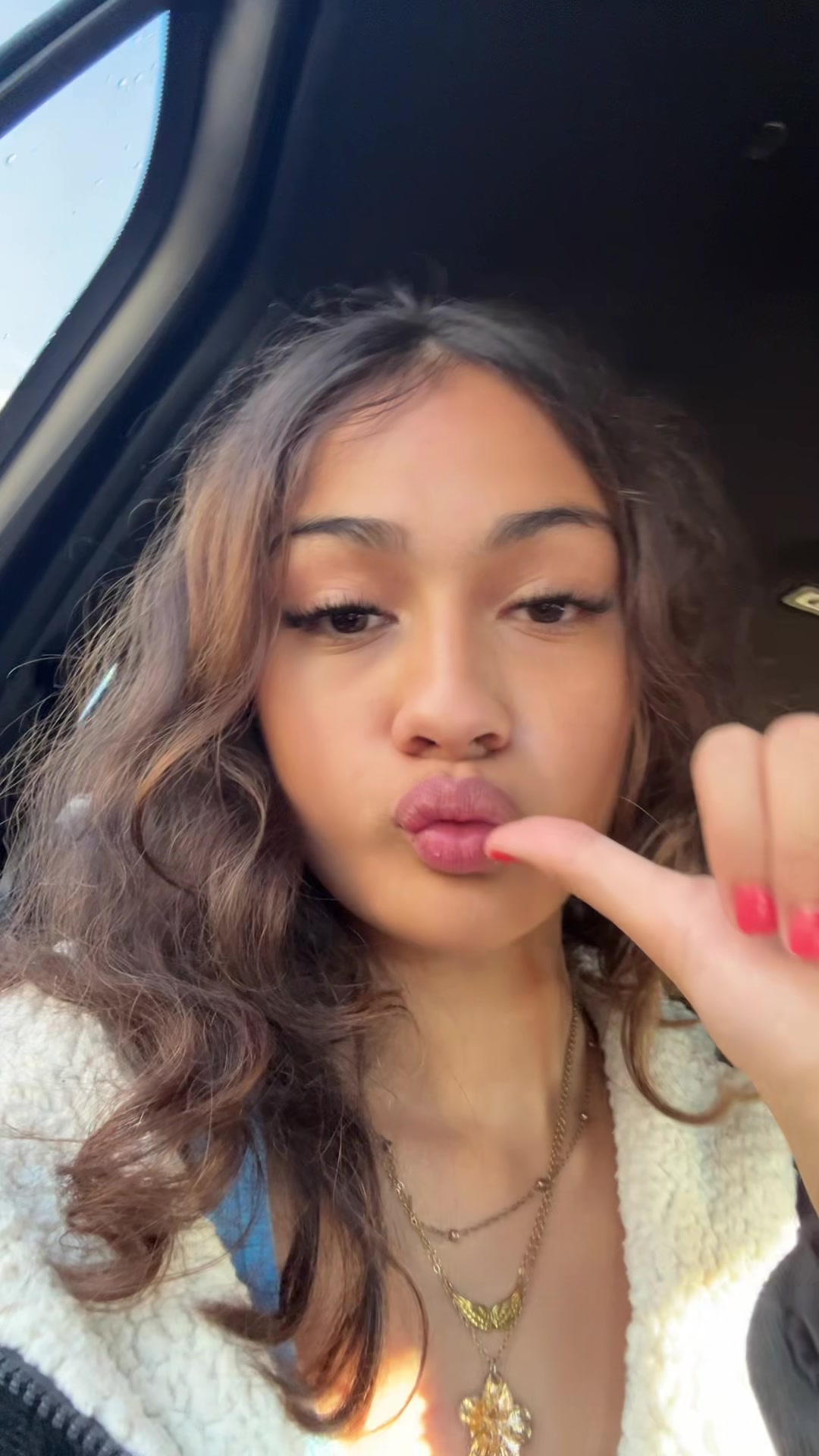 @evaleenn