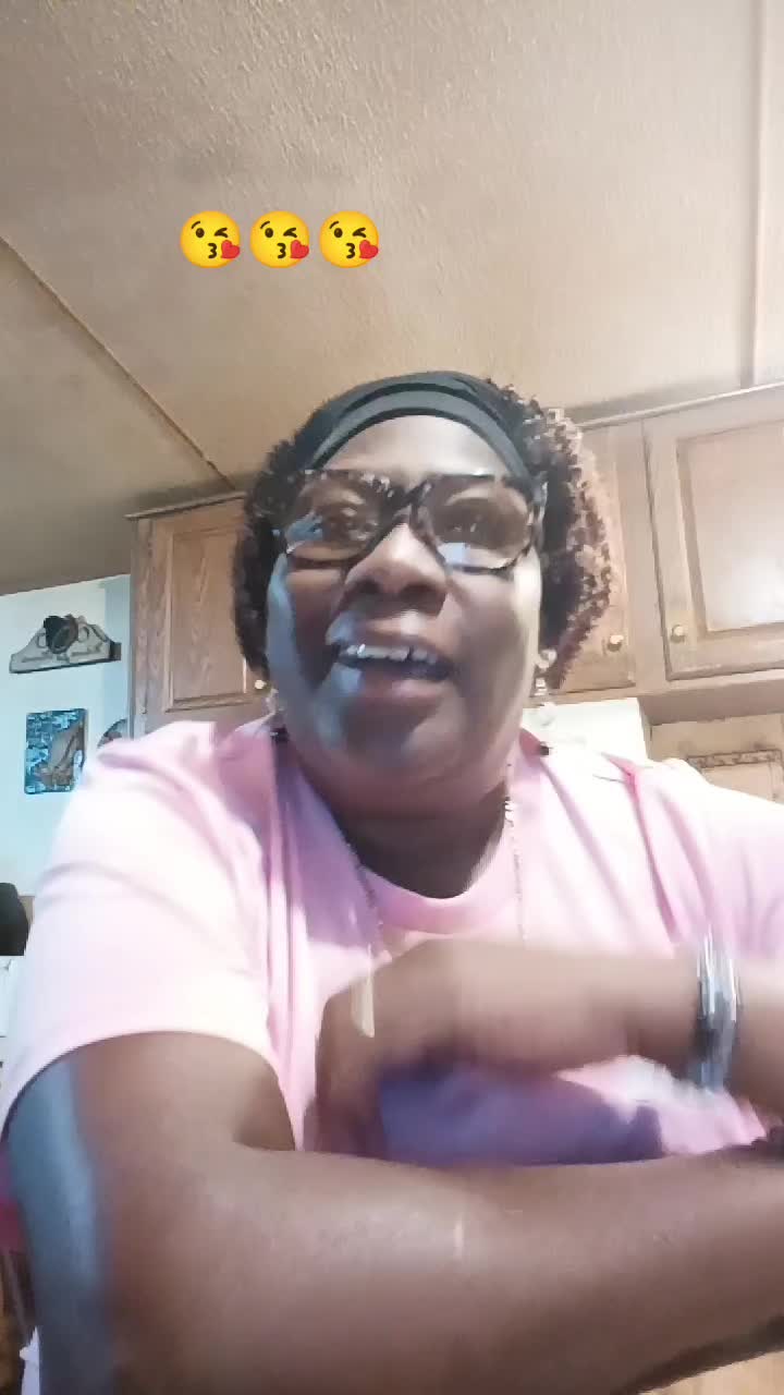 @auntee_carol4life