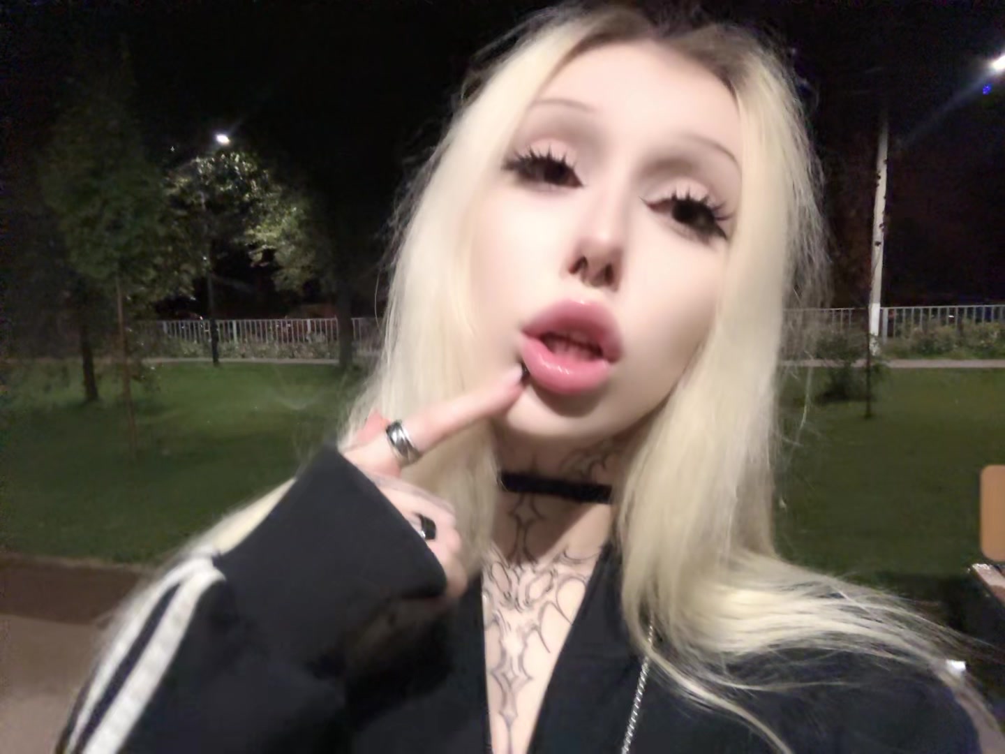 @аня ковач
