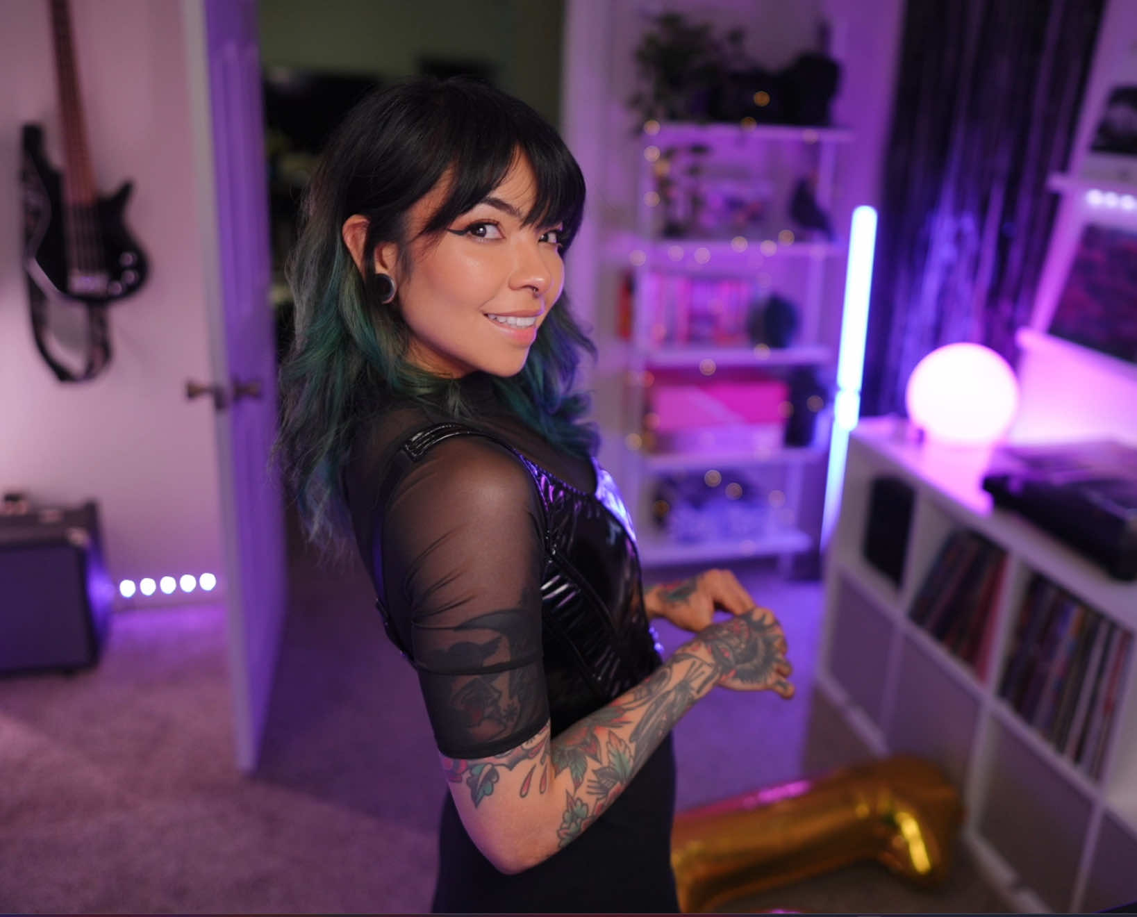 @AileenSenpai | Twitch Streamer