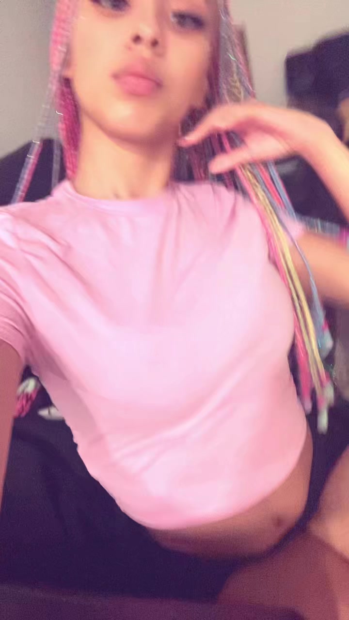 @Dani🌺