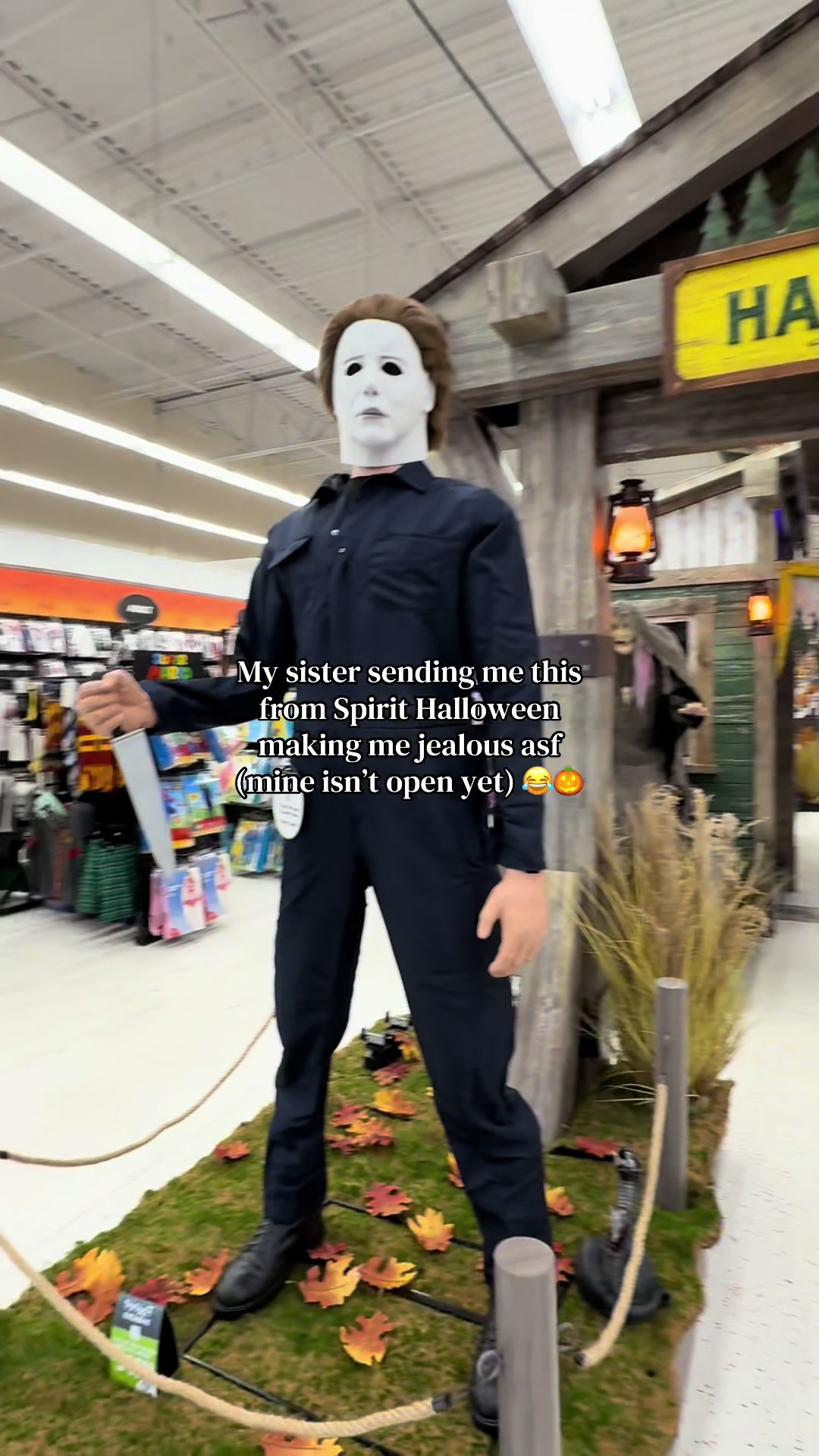 @Spooky Sara🦇🎃