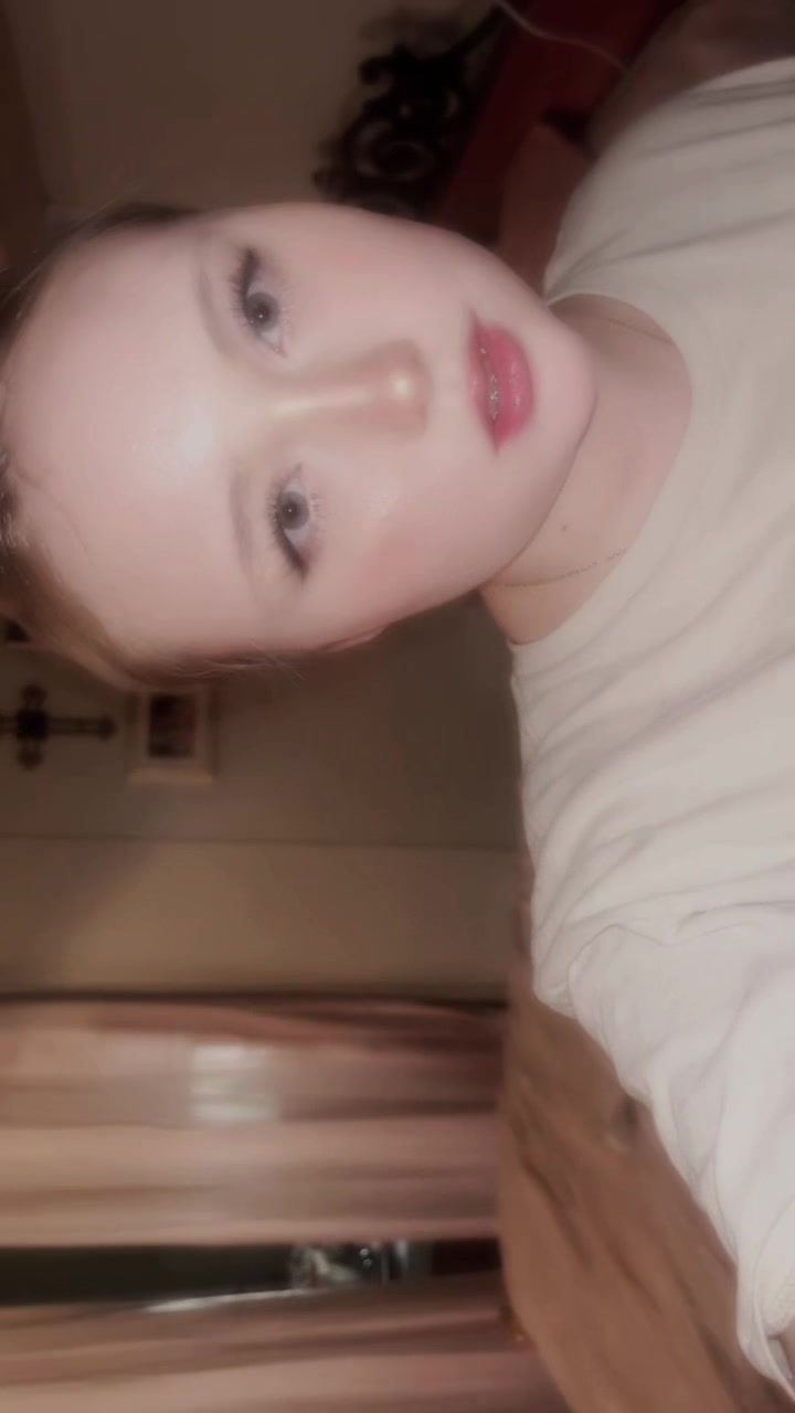 @Jezzibel