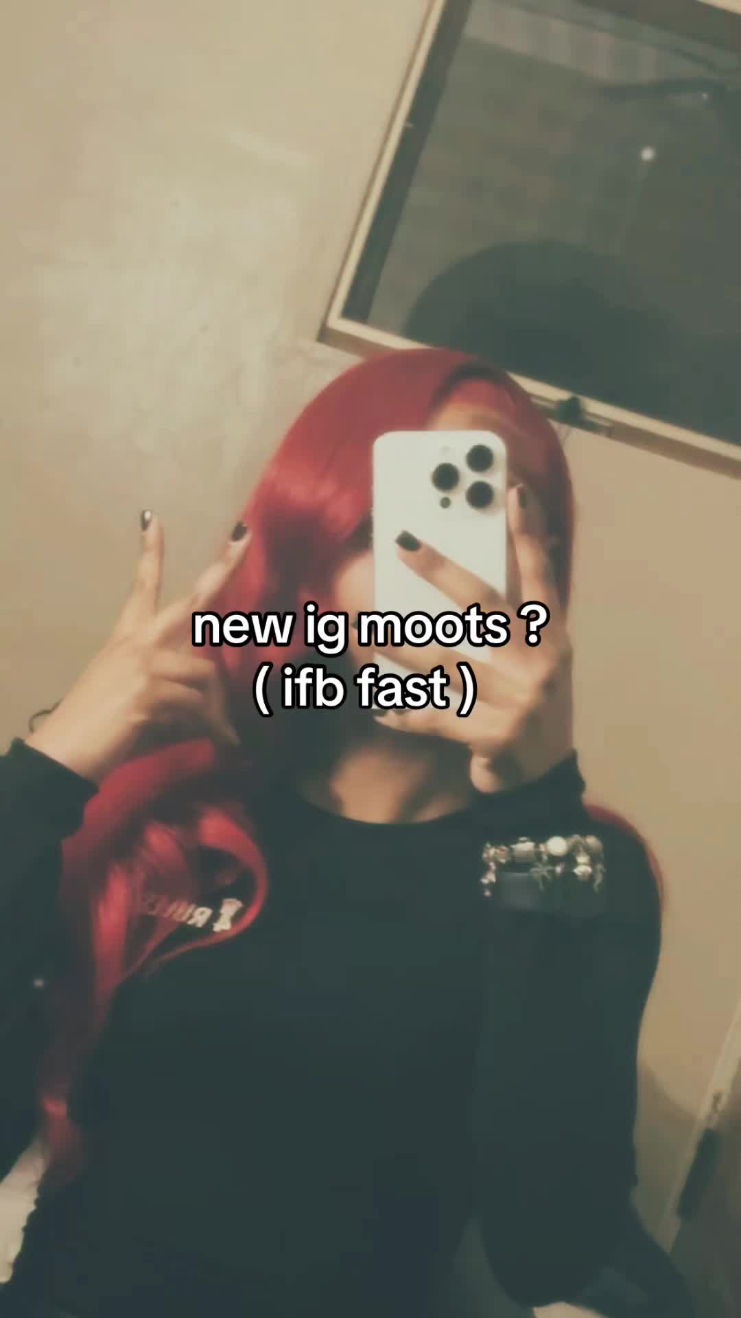 @ᥫ᭡.