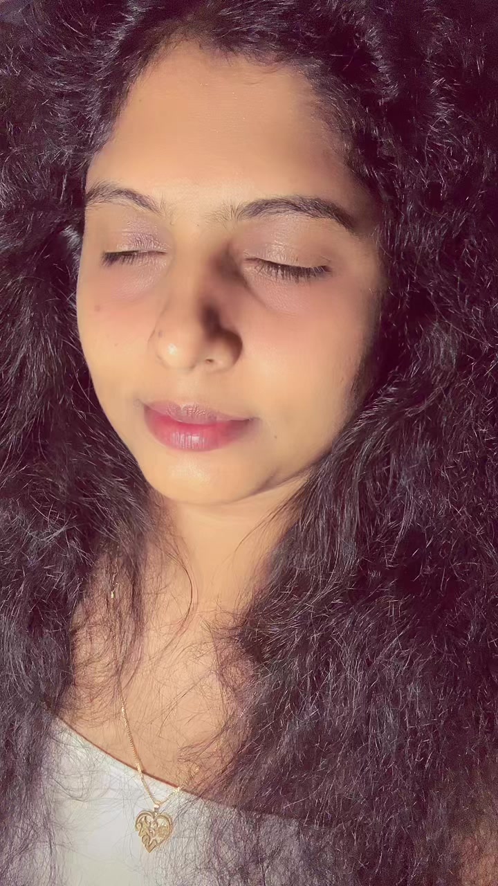 @🇱🇰Lala & Saku🇦🇪