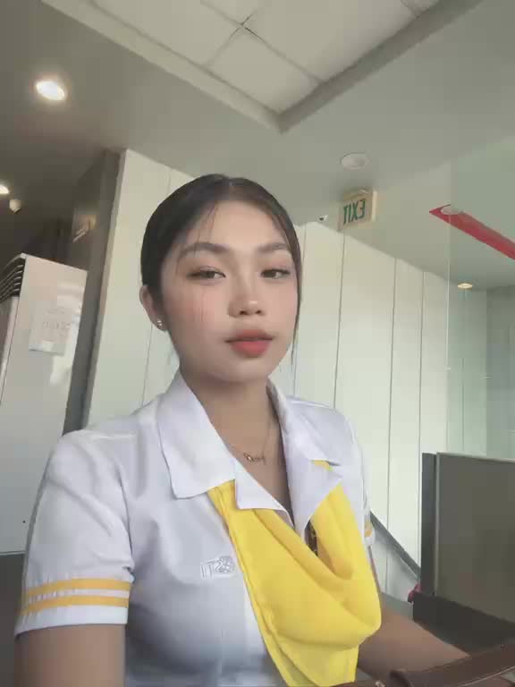 @🥷