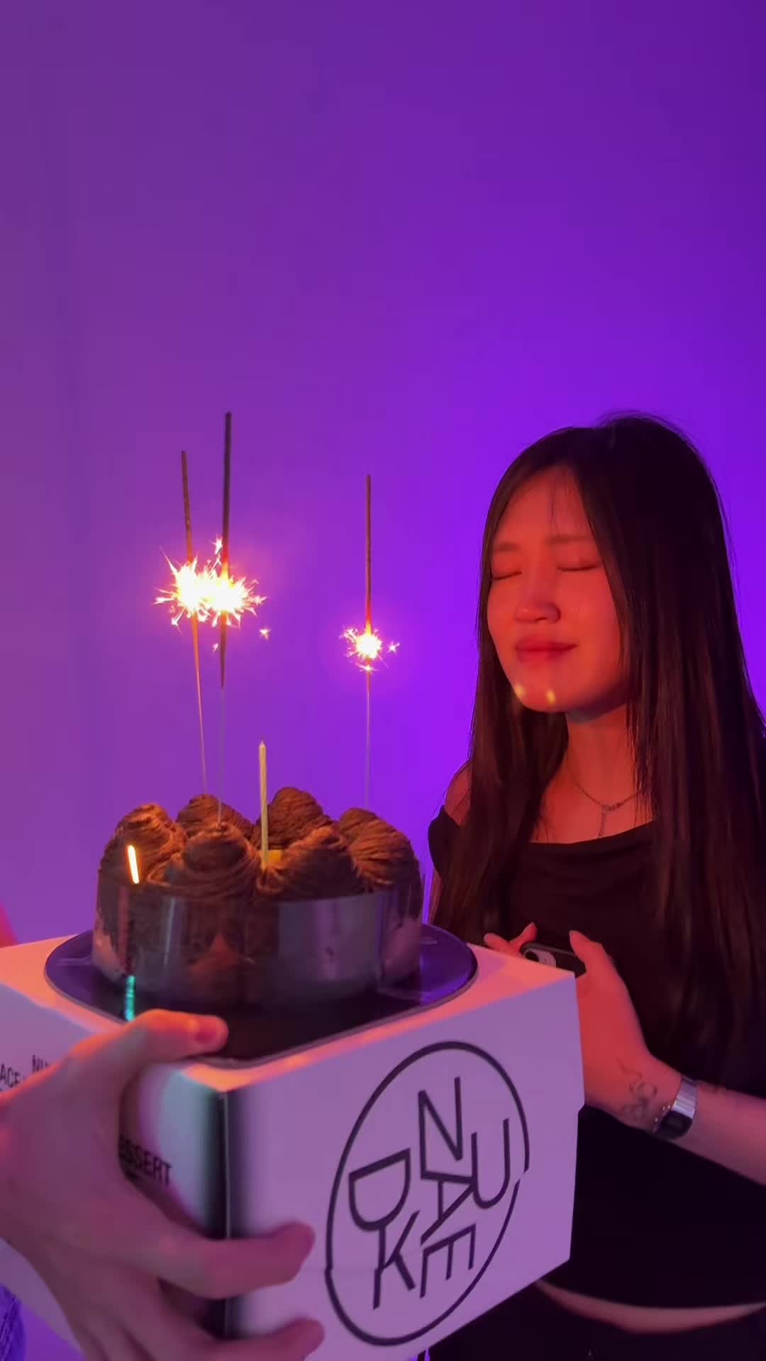 @jieun