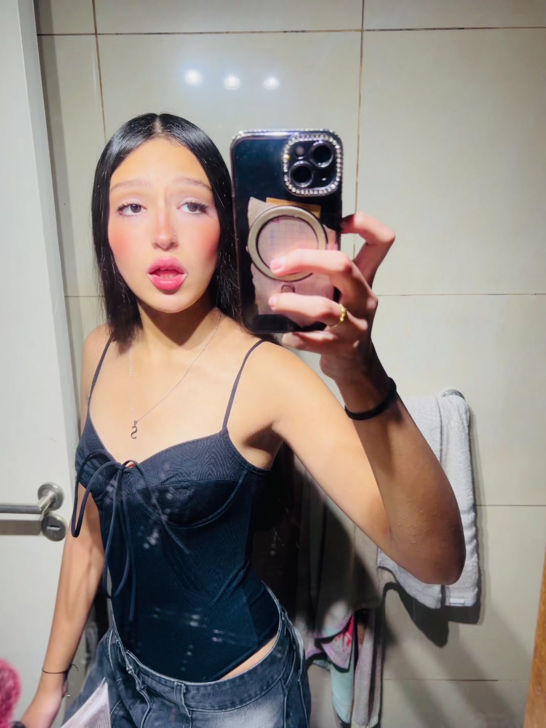 @miaafariasᥫ᭡