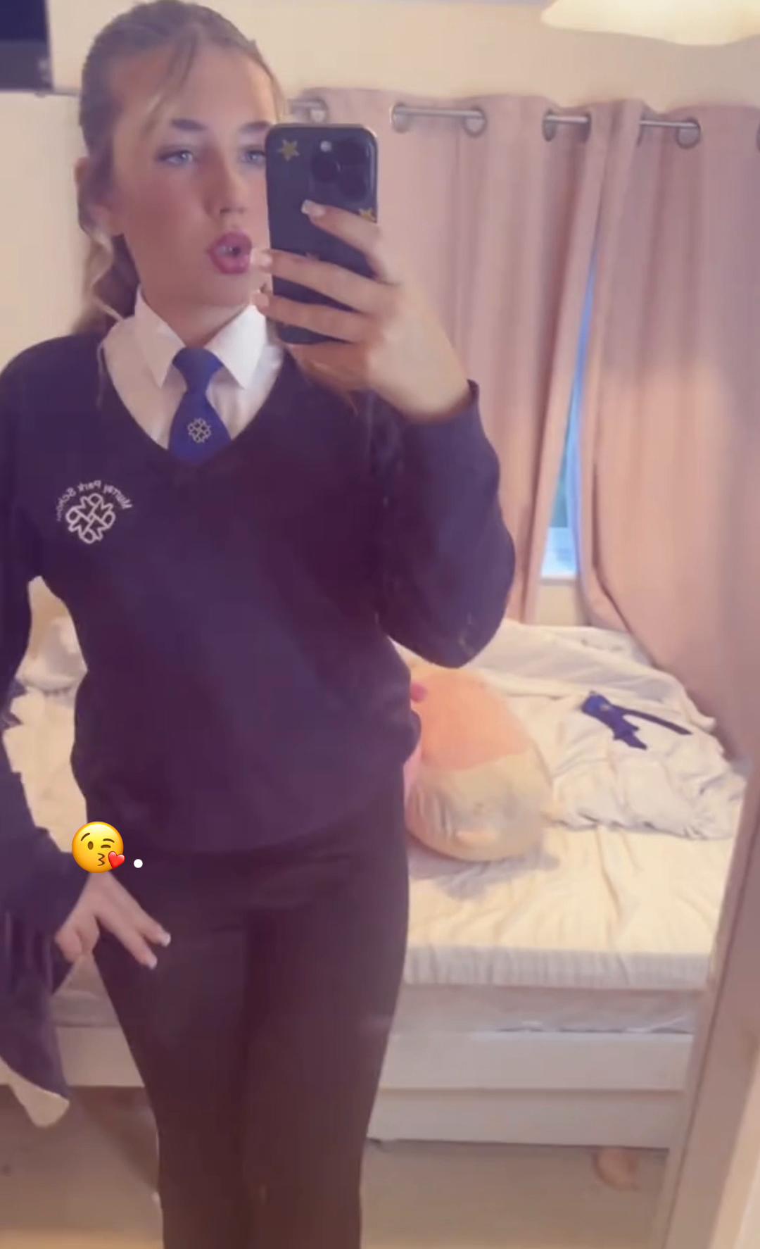 @Ellie Lambert