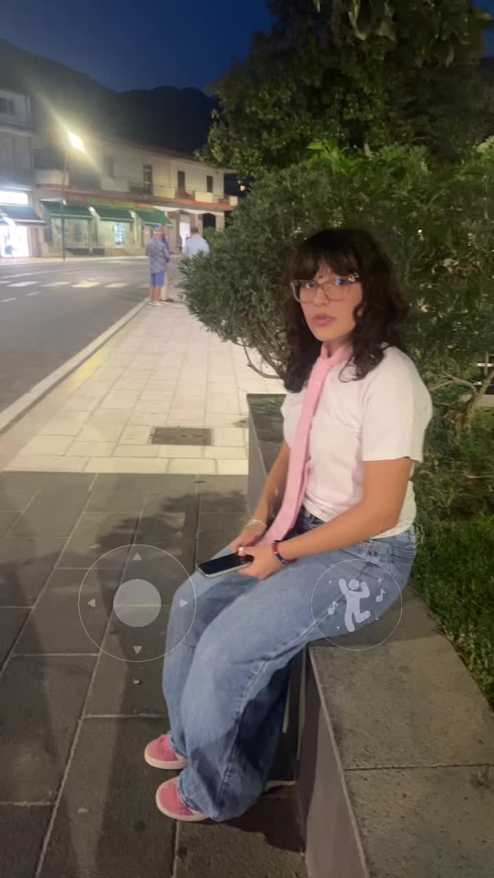 @𝓪𝓷𝓰𝓮