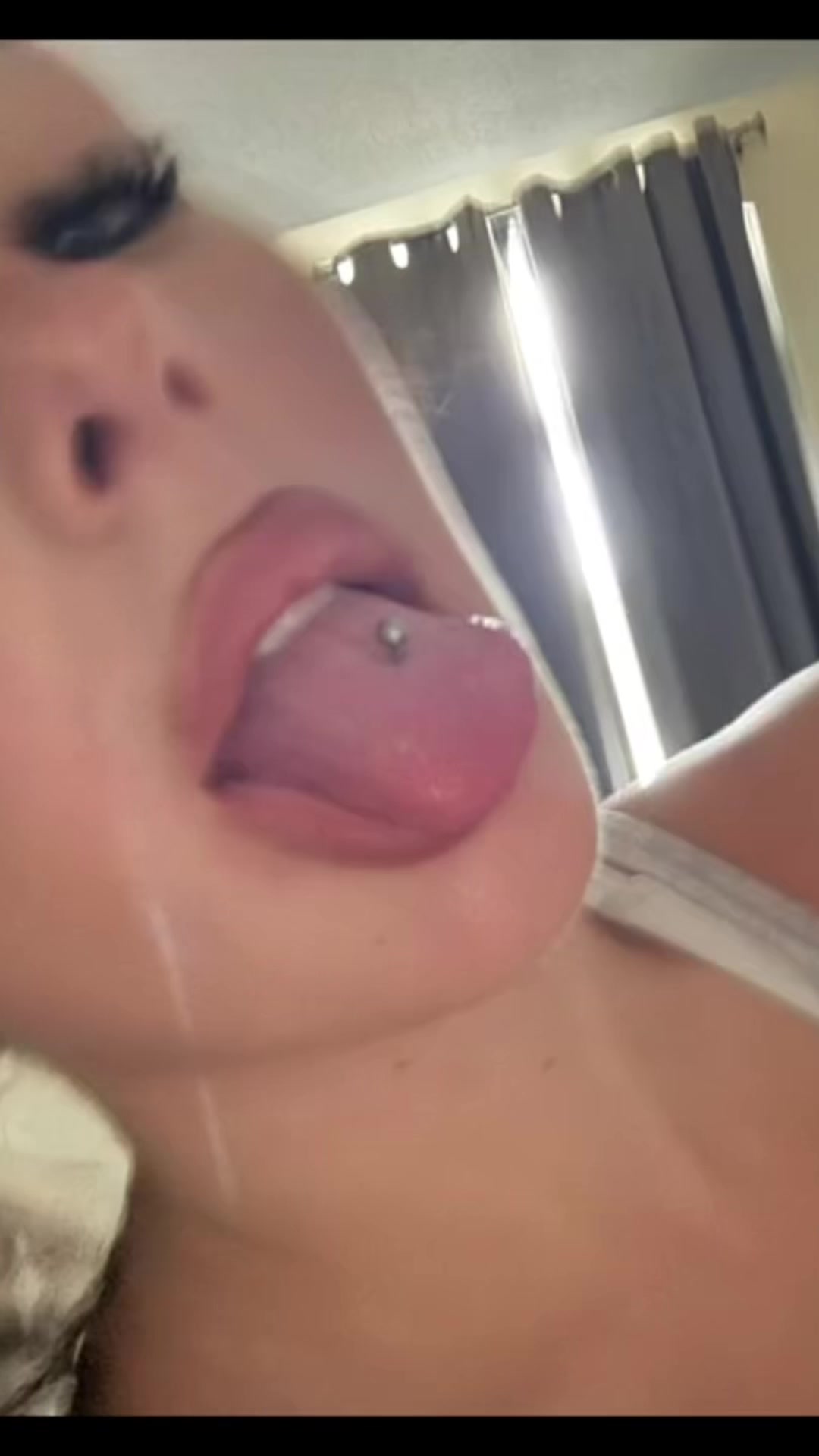 @Eva