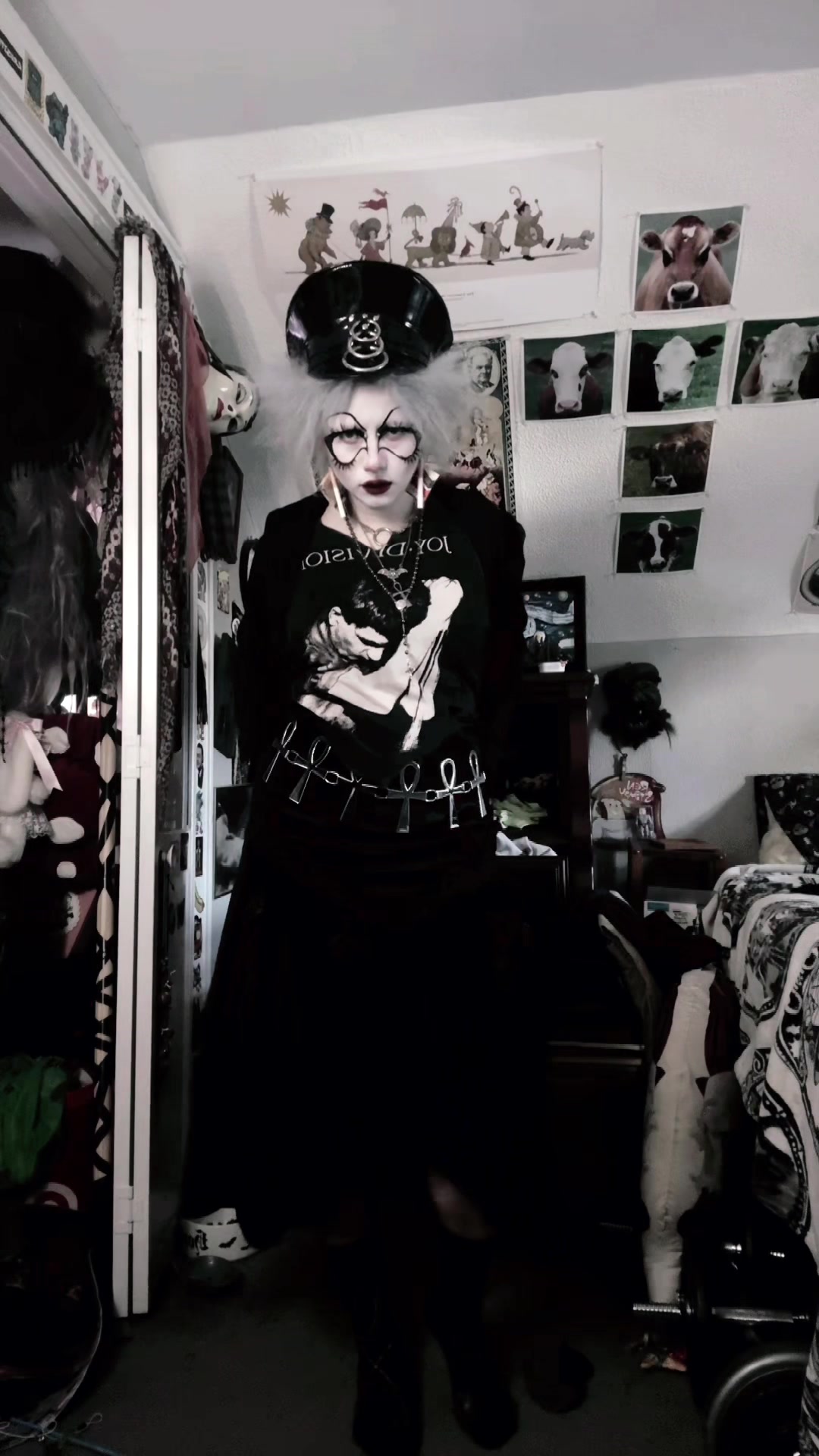 @dollygoth666