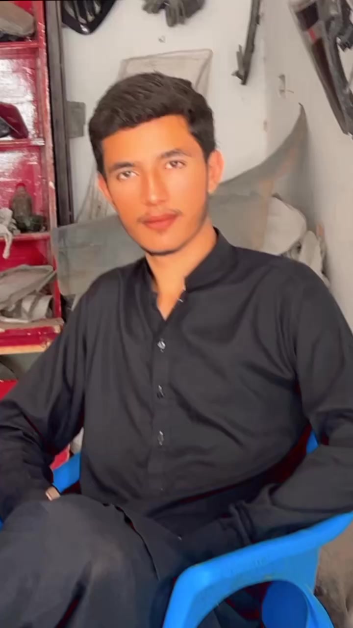 @𝘼𝙡𝙞😎