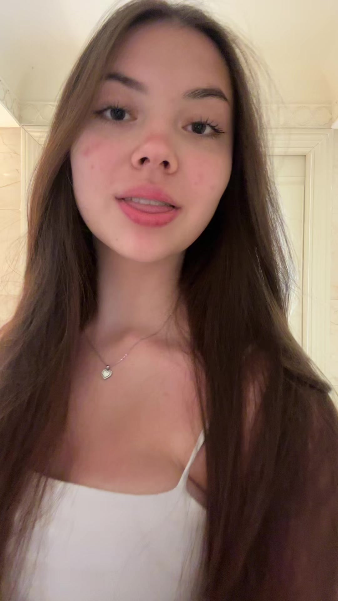 @полинка
