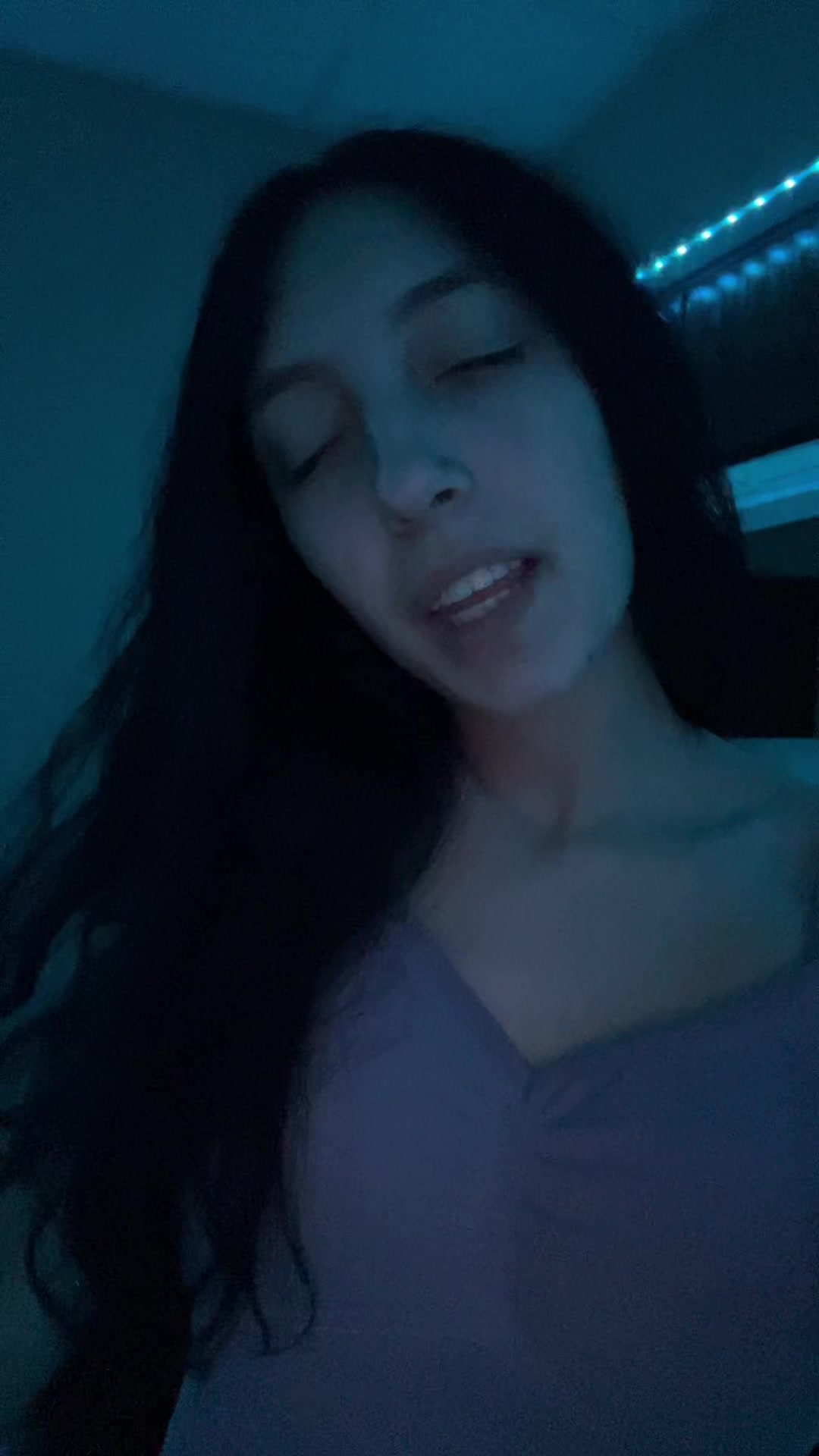 @aneesawright07