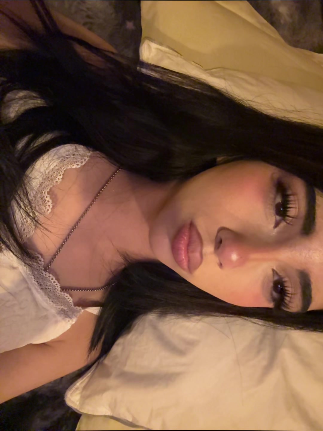 @D💞