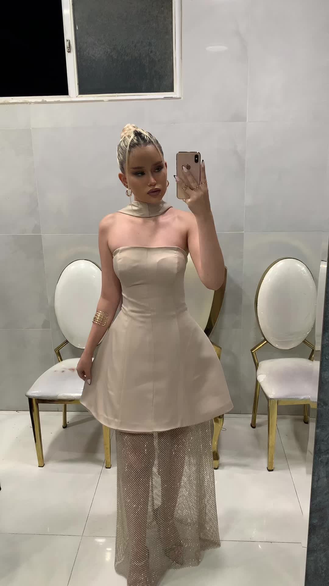 @heliaydn