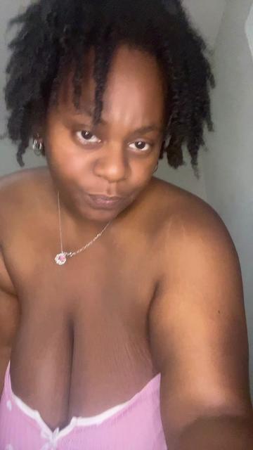 @chocolatecoy