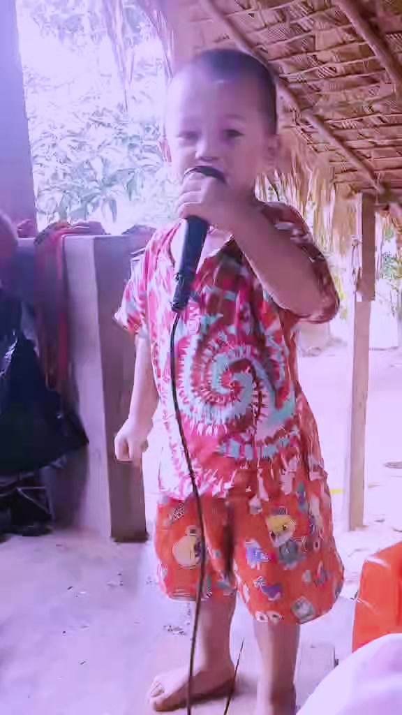 @Htet Lin Aung😡😡😡