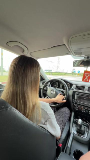 @Nur_Mustafa_sarı