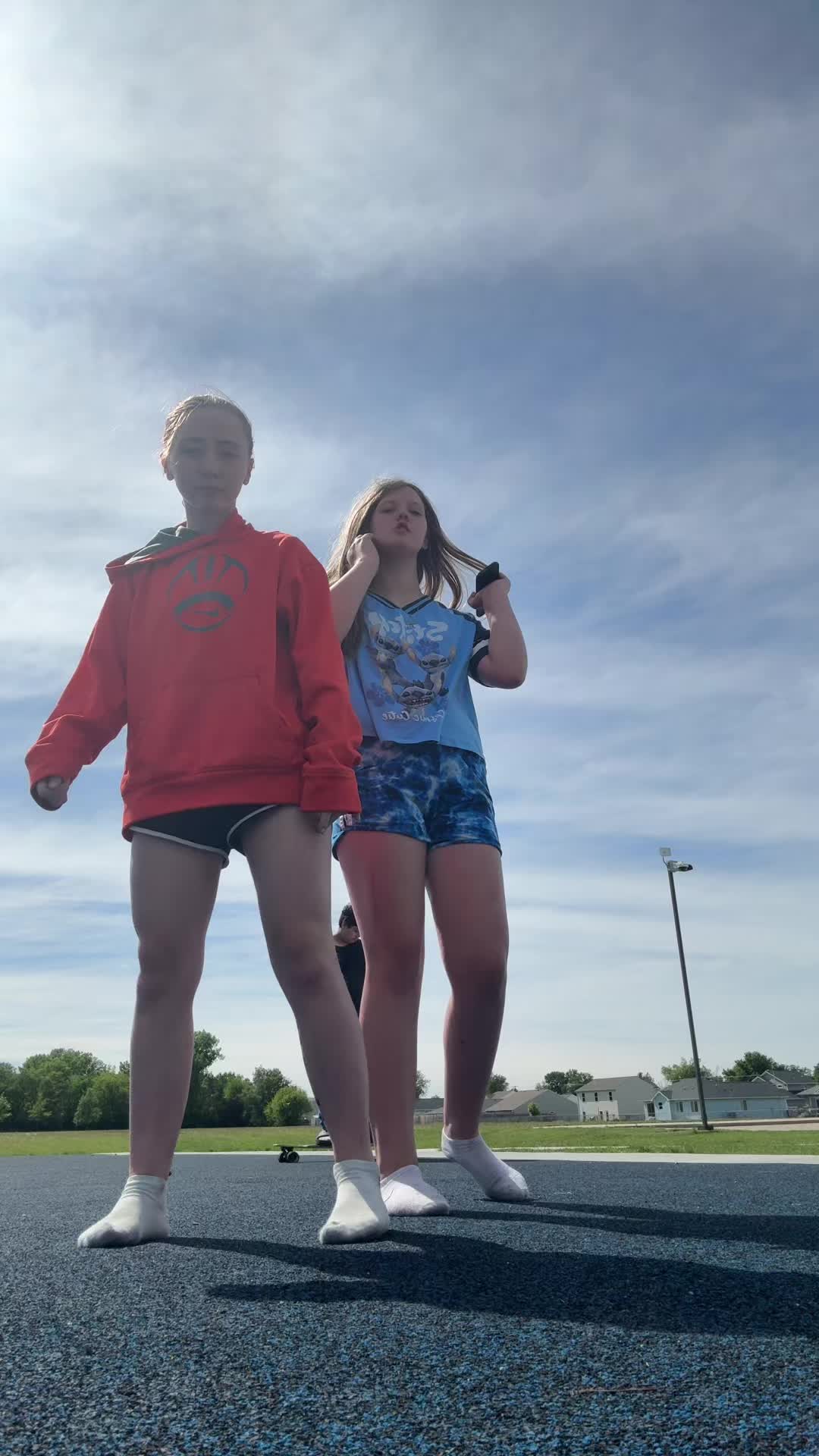 @Hope and Avaree the best duo🏐
