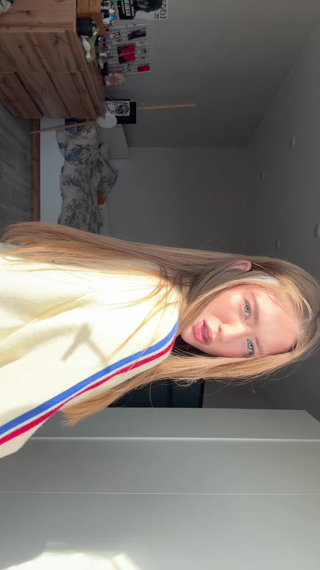@mmm