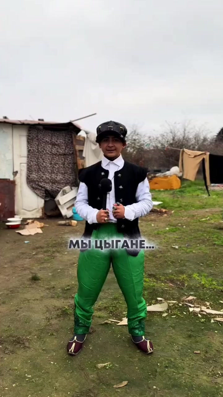 @𝔅𝔞𝔫𝔞𝔫𝔞𝔓𝔯𝔬𝔠𝔥𝔦𝔨