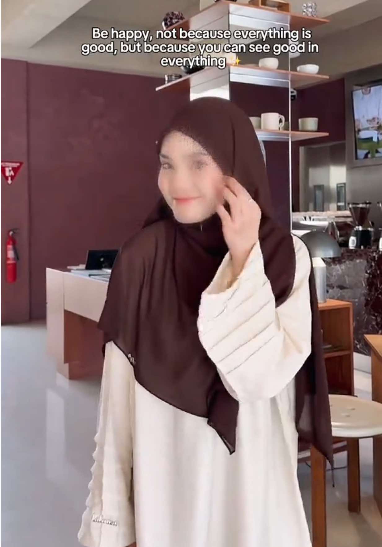@lalouisa