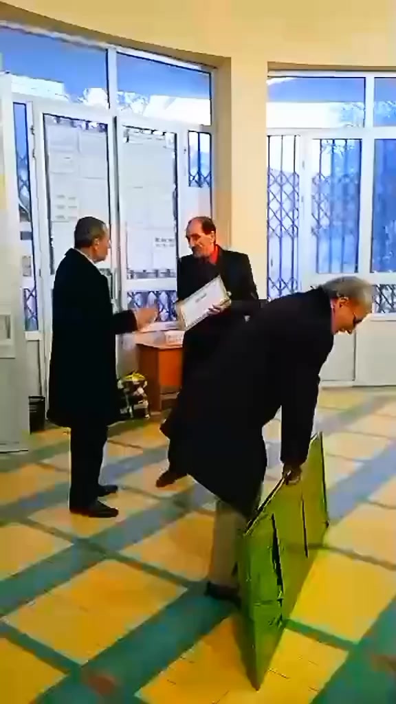 @๐ฉ๐ฟุนู
ู ุนูู ๐ฉ๐ฟ