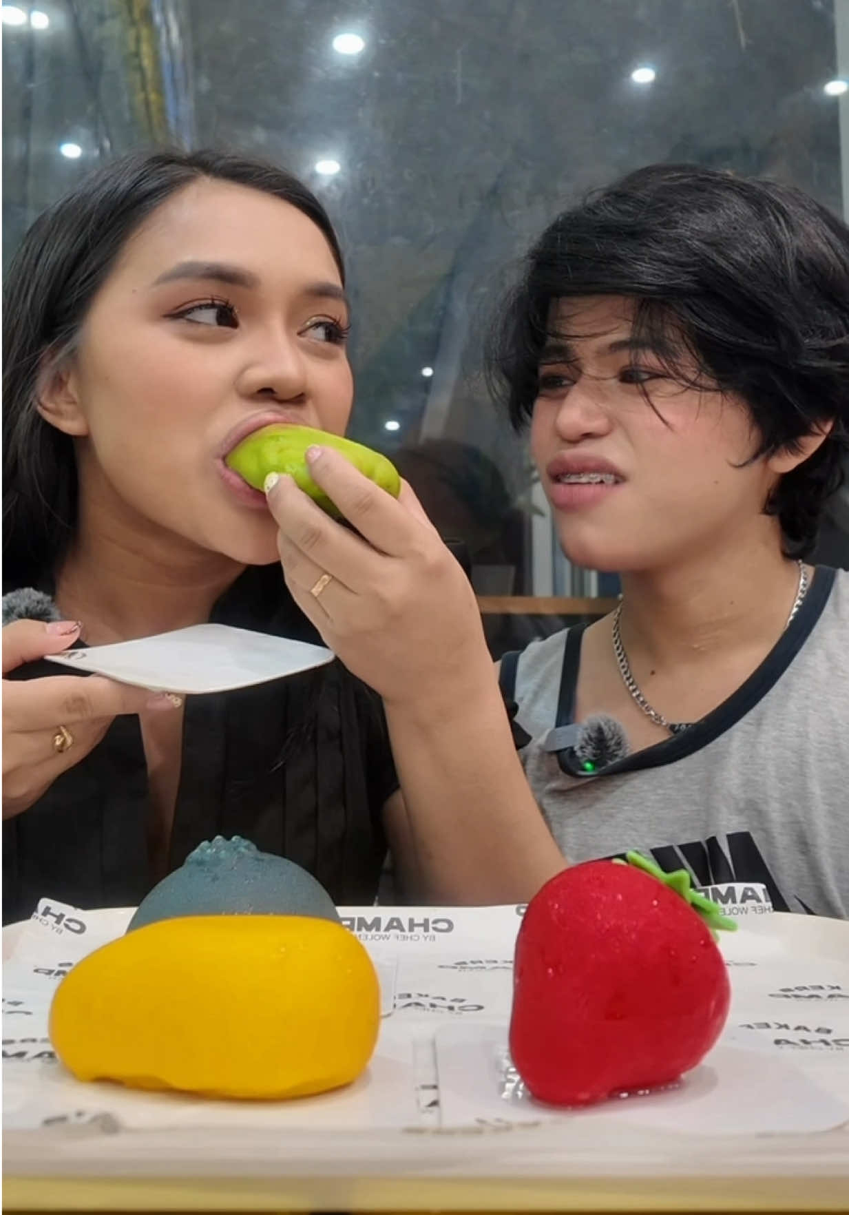 @Elle Barbacion
