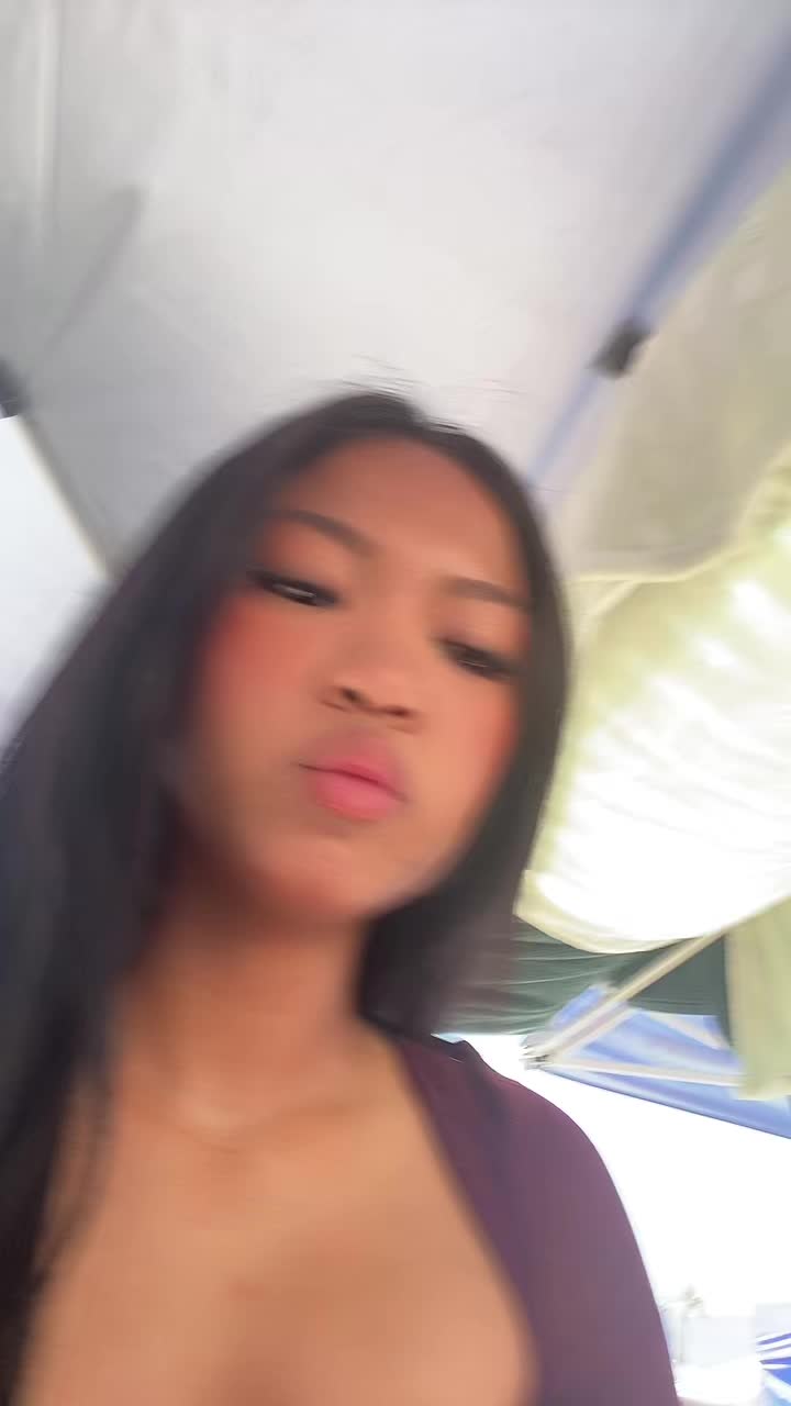 @chichi