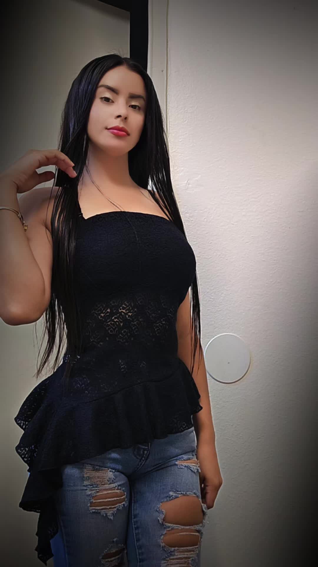@Arely.✨️💠👩👦