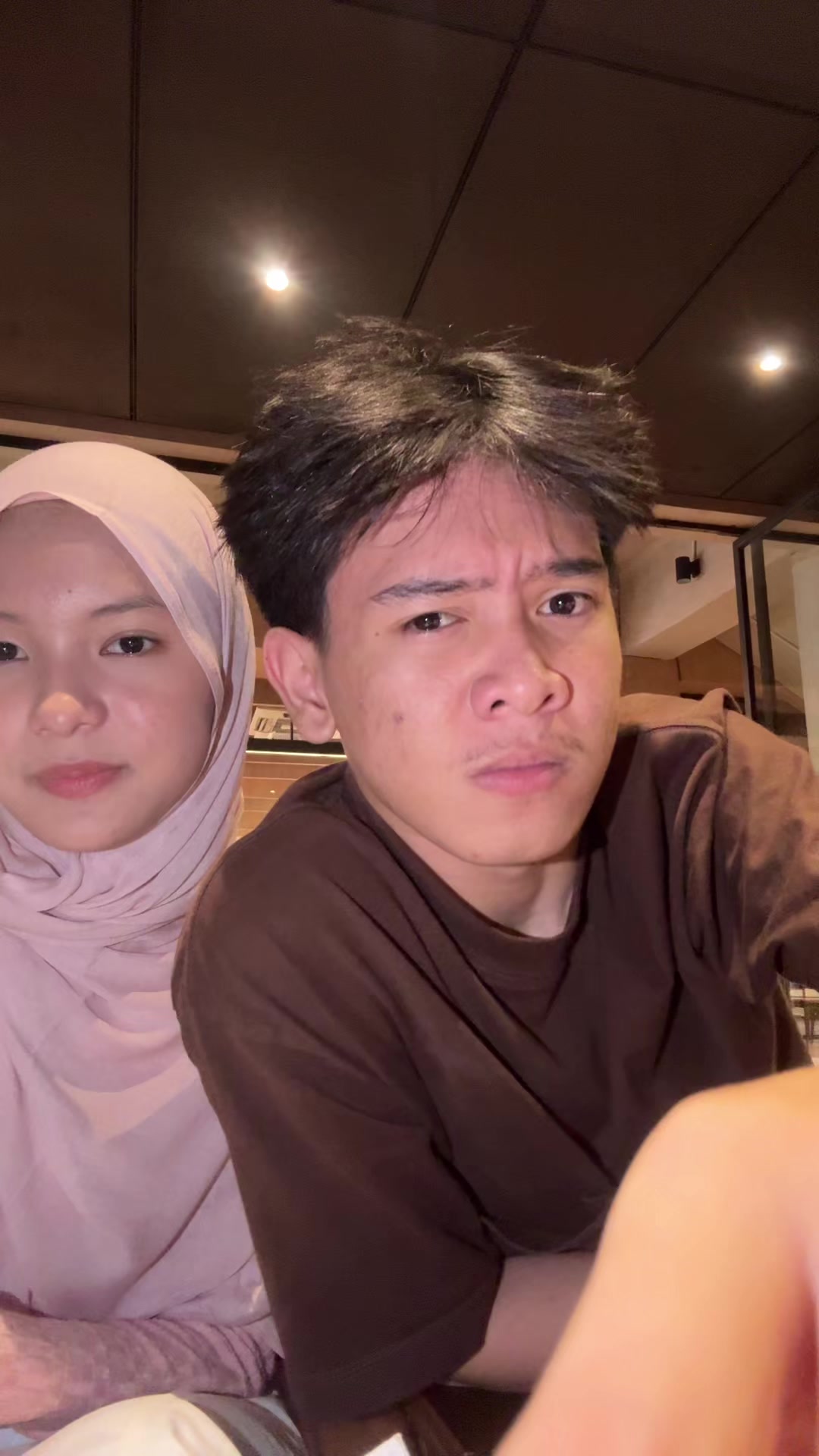 @azril🪐